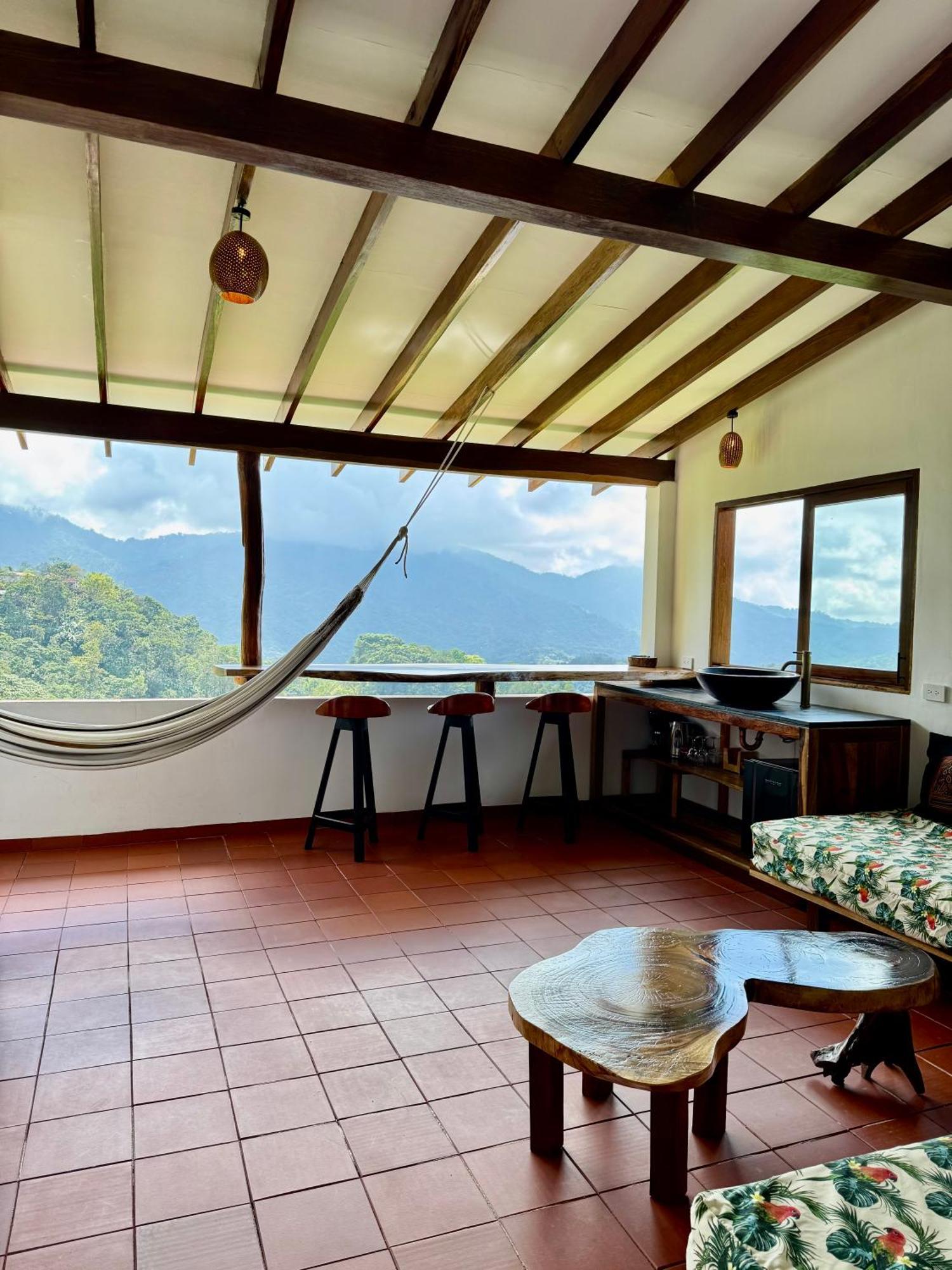Mundo Nuevo Eco Lodge ミンカ エクステリア 写真