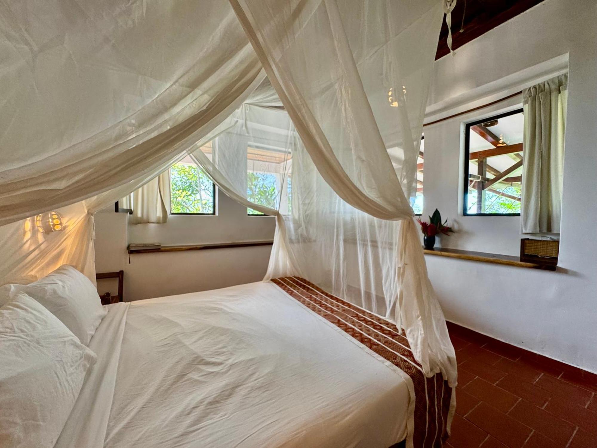 Mundo Nuevo Eco Lodge ミンカ エクステリア 写真